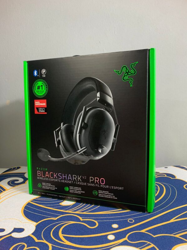Headset Razer Blackshark V2 pro - Imagem 10